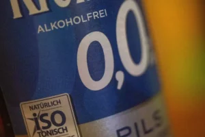 Etichetta di birra analcolica tedesca