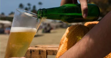 birra in spiaggia